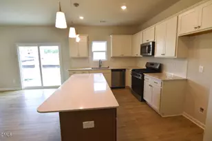 32 Plantation Dr, Youngsville, NC 27596 - Photo 6