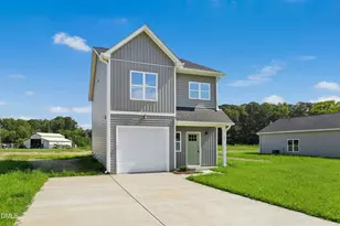 902 Butler Dr, Erwin, NC 28339 - Photo 2