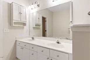 11021 Southwalk Ln, Raleigh, NC 27614 - Photo 16