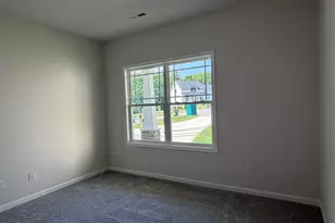 333 Constellation Ct, Benson, NC 27504 - Photo 4