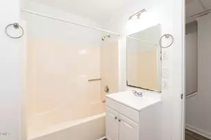 2209 Quartz Ct, Raleigh, NC 27610 - Photo 20
