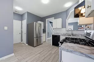 7028 Barlows Knoll St, Raleigh, NC 27610 - Photo 10