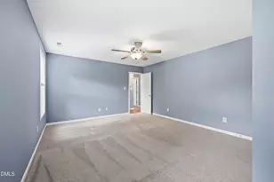 7028 Barlows Knoll St, Raleigh, NC 27610 - Photo 20