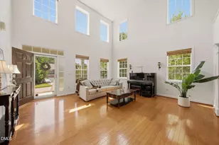 213 Sea Biscuit Ln, Apex, NC 27539 - Photo 4