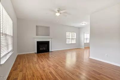 204 Cline Falls Drive, Holly Springs, NC 27540 - Photo 4