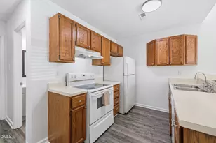 2619 Hitchcock Dr, Durham, NC 27705 - Photo 8