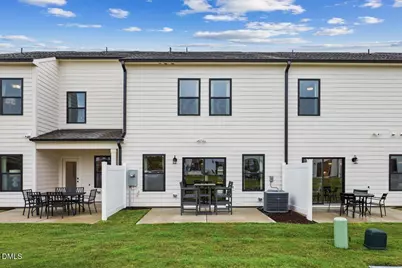 52 Paperwhite Place, Clayton, NC 27527 - Photo 4
