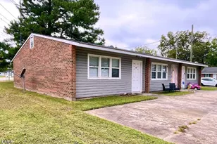 528 Matthews St, Rocky Mount, NC 27801 - Photo 1