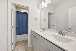 201 Patterson Ct, Cary, NC 27513 - Photo 24