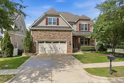 300 Silver Bluff Street, Holly Springs, NC 27540 - Photo 2