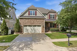 300 Silver Bluff St, Holly Springs, NC 27540 - Photo 2