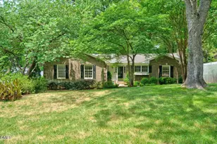 1120 Whippoorwill Ln, Raleigh, NC 27609 - Photo 2