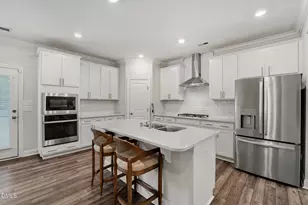 1033 Bellewood Park Dr, Angier, NC 27501 - Photo 10