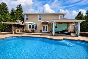 111 Brockton Ridge Dr, Garner, NC 27529 - Photo 10