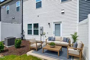 803 Star Rdg Dr, Raleigh, NC 27610 - Photo 38