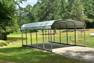560 Clyde Pearce Rd, Zebulon, NC 27597 - Photo 12