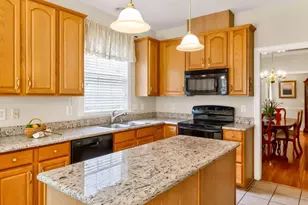 408 Knotts Valley Ln, Cary, NC 27519 - Photo 8