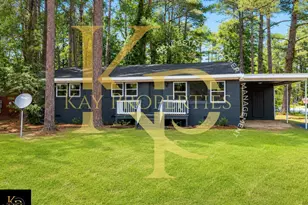 1828 Windsor Dr, Rocky Mount, NC 27801 - Photo 2