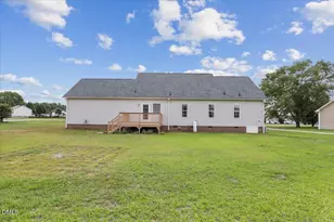 201 Jesse Dr, Smithfield, NC 27577 - Photo 10