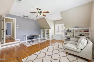 2735 Cameron Pond Dr, Cary, NC 27519 - Photo 44