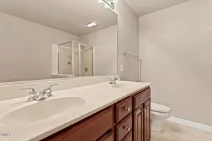 135 Hilda Grace Ln, Cary, NC 27519 - Photo 32