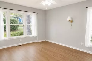 131 Allison Way, Cary, NC 27511 - Photo 8