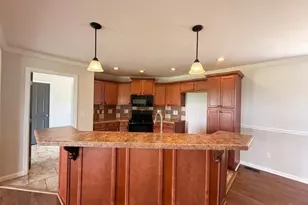9556 Batten Rd, Kenly, NC 27542 - Photo 6