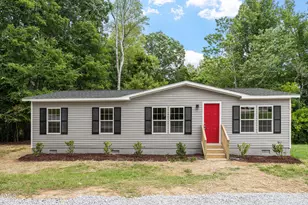 162 Lisa Cheryl Ln, Roxboro, NC 27573 - Photo 2