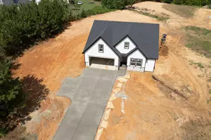 6218 Carole Dr, Oxford, NC 27565 - Photo 2