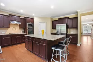 301 Harvestwood Dr, Apex, NC 27539 - Photo 8