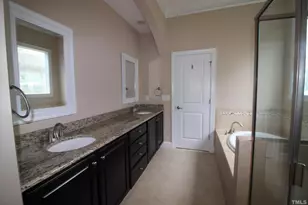 1605 Hemby Ridge Ln, Morrisville, NC 27560 - Photo 14