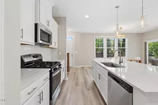 8015 Windthorn Pl, Cary, NC 27519 - Photo 16