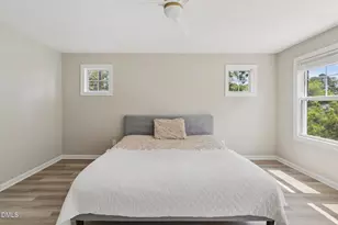 8015 Windthorn Pl, Cary, NC 27519 - Photo 32
