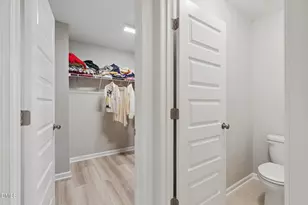 8015 Windthorn Pl, Cary, NC 27519 - Photo 38