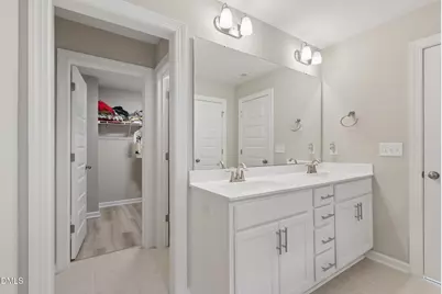 8015 Windthorn Place, Cary, NC 27519 - Photo 36