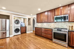 810 Bryn Mawr Ct, Apex, NC 27502 - Photo 8