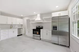 1118 Raynor St, Durham, NC 27703 - Photo 6