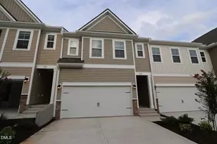 1012 Yatesbury Pl, Morrisville, NC 27560 - Photo 2