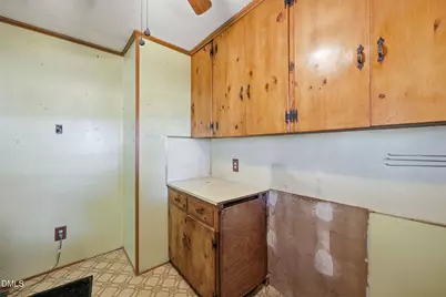 940 Nc Hwy 42, Goldston, NC 27252 - Photo 18