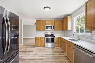 224 Cross Current Ln, Raleigh, NC 27610 - Photo 2