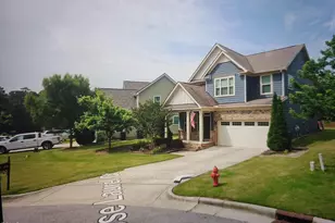 614 Rose Laurel Ct, Apex, NC 27523 - Photo 2