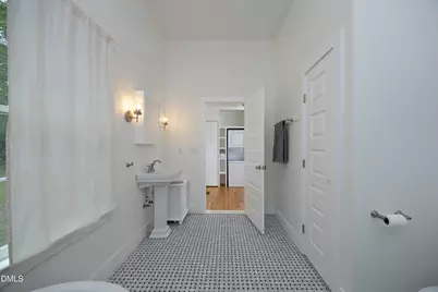 1702 E Main Street, Durham, NC 27703 - Photo 20