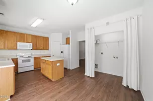 105 Baberton Dr, Apex, NC 27502 - Photo 10