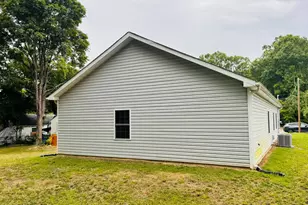 407 Walker Ave, Graham, NC 27253 - Photo 24