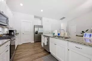 7012 Vanover Dr, Raleigh, NC 27604 - Photo 14