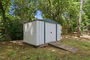 1802 Haverford St, Durham, NC 27705 - Photo 48