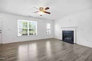 934 Ribbonleaf Ln, Fuquay Varina, NC 27526 - Photo 6