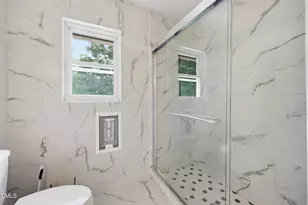 2909 Belmont Cir, Sanford, NC 27332 - Photo 22