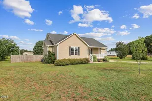 46 Sugarhill Dr, Zebulon, NC 27597 - Photo 4