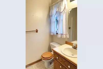 460 Parrott Road, Henderson, NC 27537 - Photo 12
